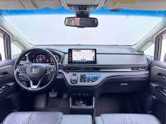 Honda Odyssey 2.0L e:HEV Sharp Premium Edition - ფოტო 5