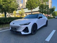 Changan UNI-V 1.5T Deluxe - ფოტო 1