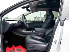 Tesla Model Y Rear-Wheel Drive - фото 12