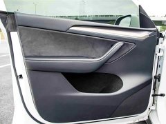 Tesla Model Y Rear-Wheel Drive - фото 13