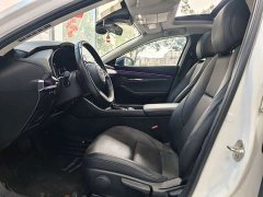 Mazda3 Axela 2.0L Automatic Elegant Edition - ფოტო 8