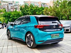 Volkswagen ID.3 Pro Intelligent Edition - ფოტო 4
