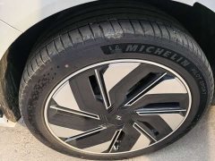 Dongfeng eπ008 210Max Extended Range 5-Seater - ფოტო 14