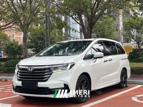2023 Honda Odyssey 2.0L e:HEV Sharp Radiance Edition