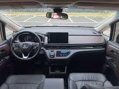Honda Odyssey 2022 2.0L e:HEV Sharp Radiance Edition - ფოტო 5