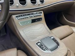 Mercedes-Benz E-Class Facelift E 300 L Luxury - фото 14