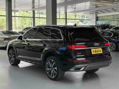 Audi Q7 55 TFSI quattro S line Sport - ფოტო 7