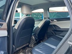 Volkswagen Touareg 2023 300TSI Two-Wheel Drive Moonlight Edition - ფოტო 5