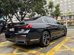 BMW 7 Series 730Li M Sport Package - ფოტო 4