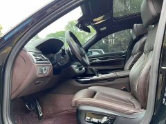 BMW 7 Series 730Li M Sport Package - ფოტო 8