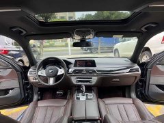BMW 7 Series 730Li M Sport Package - ფოტო 9