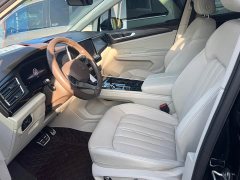 Volkswagen Viloran 380TSI Prestige - ფოტო 6
