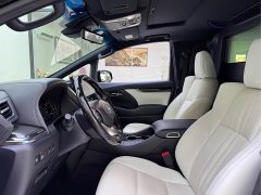 Lexus LM 2020 300h Four-Seat Royal Edition - photo 4