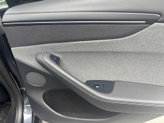 Tesla Model Y Rear-Wheel Drive - ფოტო 10