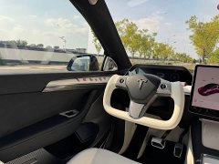 Tesla Model Y Standard Range RWD - ფოტო 16