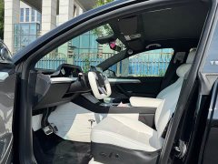Tesla Model Y Standard Range RWD - ფოტო 6