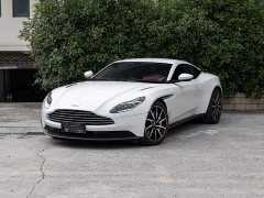 Aston Martin DB11 4.0T V8 Coupe - ფოტო 1