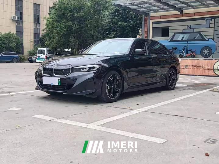 BMW i3 eDrive 40 L Midnight Edition Package