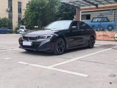 BMW i3 2023 eDrive 40 L Midnight Edition Package - photo 1