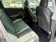 Tesla Model Y Standard Range RWD - ფოტო 10