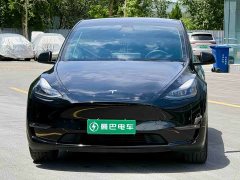 Tesla Model Y Standard Range RWD - ფოტო 4