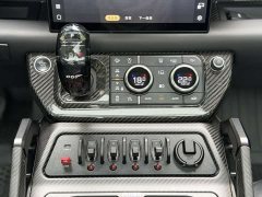 Land Rover Defender 110 P400 Dark Edition - ფოტო 14