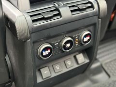 Land Rover Defender 110 P400 Dark Edition - ფოტო 16