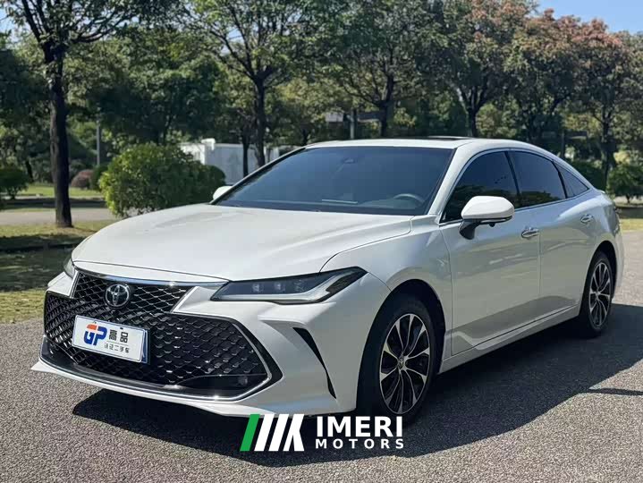 Toyota Avalon 2.5L Luxury