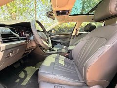 Volkswagen Passat 380TSI Dragon Prestige Edition - ფოტო 6