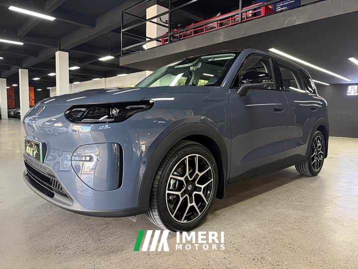 Leapmotor A10 505 Pleasure Edition - ავტომობილი ჩინეთიდან