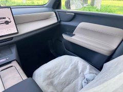 Volvo XC70 Plug-in Hybrid AWD Extended Range Core - ფოტო 12