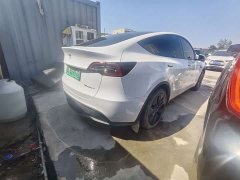 Tesla Model Y Rear-Wheel Drive - photo 7