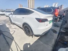 Tesla Model Y Rear-Wheel Drive - photo 9