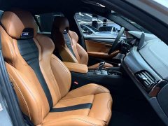 BMW M5 - ფოტო 10