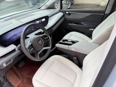 Buick GL8 Luxurious Edition Advance Enjoyment Version - ფოტო 3