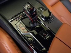 BMW M5 - ფოტო 18