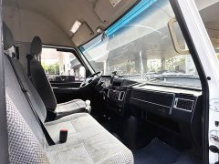 IVECO Daily 2020 2.5T A35 Passenger Van Dual Rear Wheels Medium Roof 5-9 Seater National VI - photo 14