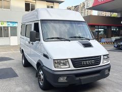 IVECO Daily 2020 2.5T A35 Passenger Van Dual Rear Wheels Medium Roof 5-9 Seater National VI - photo 16