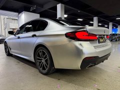 BMW 5 Series (Imported) 525i M Sport Package - ფოტო 11