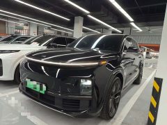 Li Auto L8 Pro - ფოტო 1