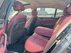 BMW 5 Series 530Li Premier Luxury Package - ფოტო 11