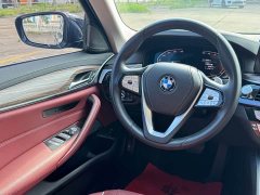 BMW 5 Series 530Li Premier Luxury Package - ფოტო 3