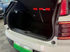 Volvo EX30 2025 Rear-Wheel Drive Long Range Plus - ფოტო 17