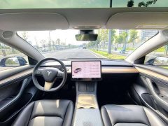 Tesla Model 3 Rear-Wheel Drive - ფოტო 4