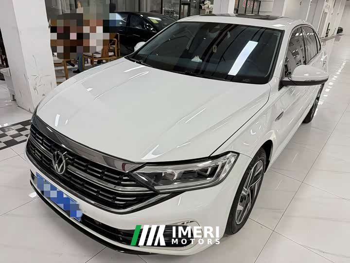 Volkswagen Sagitar 300TSI DSG Excellence Edition - ავტომობილი ჩინეთიდან