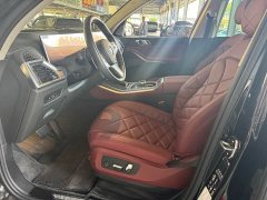BMW X5 xDrive 30Li M Sport Luxury Night Edition Package - ფოტო 7
