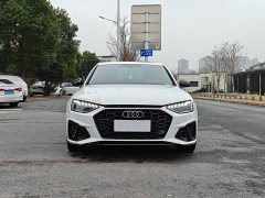 Audi A4L 2022 40 TFSI Luxury Dynamic - ფოტო 2