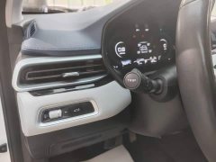 Geely Emgrand 4th Generation 1.5L CVT Flagship - photo 13