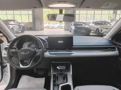 Geely Emgrand 4th Generation 1.5L CVT Flagship - photo 14