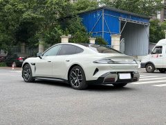 Xiaomi SU7 Rear-Wheel Drive Long Range Smart Driving Edition - ფოტო 13